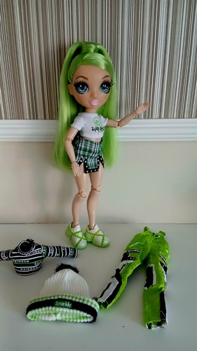 Rainbow high jade hunter - rainbow,