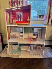 Rainbow High Dolls House &