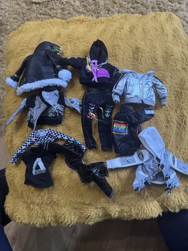Rainbow high clothes bundle - rainbow,