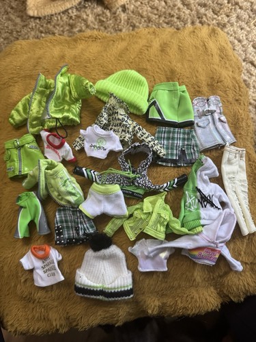 Rainbow high clothes bundle - high,
