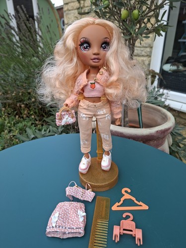 Rainbow high doll - high,