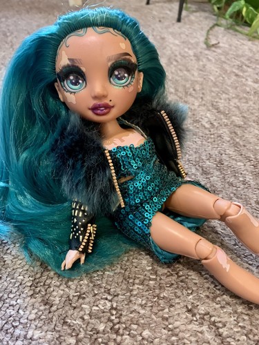 Rainbow high doll - rainbow,