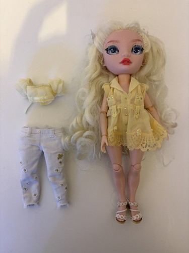 Rainbow high doll delilah - -,