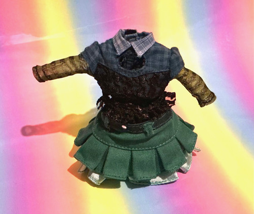 Rainbow high doll - high, clothes